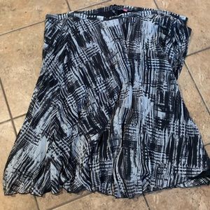 Vince Camuto Skirt - 20w - black and white